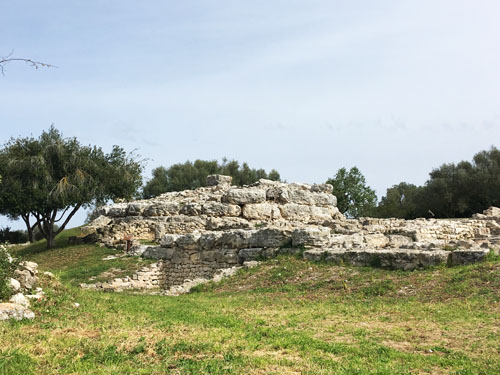 モントゥイリ遺跡タラヤット５